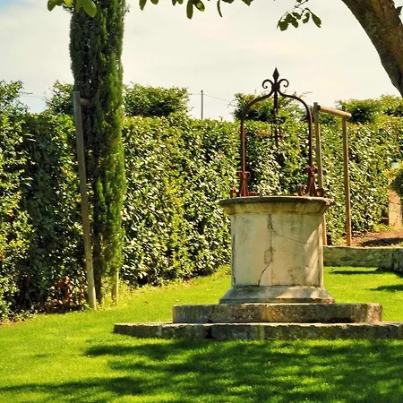 Hotel La Valle Dell'aquila 3*