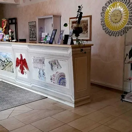Hotel La Valle Dell'aquila 3*