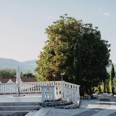 La Valle Dell'aquila Hotel 3*